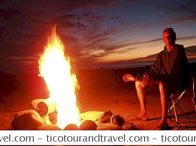 Adventure - Nasihat Camping Dan Tips: Bagaimana Bank A Fire