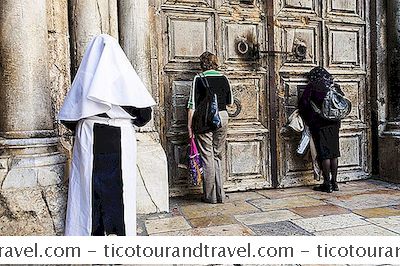 Phi & Trung Đông - Những Địa Điểm Thiêng Liêng Nhất Ở Jerusalem