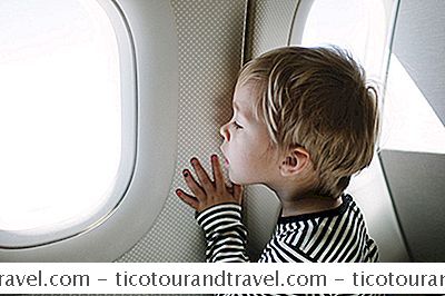Voyage en avion - Conseils De Transport Aérien Pour Les Parents De Bébés Et De Tout-Petits