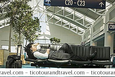 用品 - 睡在机场的专家建议