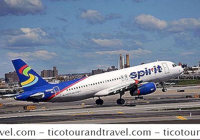 Artikel - Ulasan: Pengangkut Low-Cost Spirit Airlines