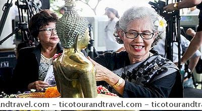 Categoría Estados Unidos: Celebrar El Año Nuevo Tailandés De Songkran En Los Ángeles