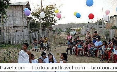 Centrale Amérique Du Sud - Traditions De Noël En Equateur