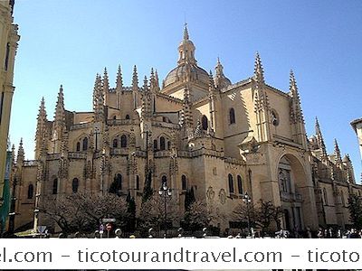 Categoria Europa: Segovia, Spagna Pianificatore Di Viaggi