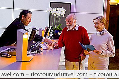 Artikel - Hotel Diskon Untuk Wisatawan Senior