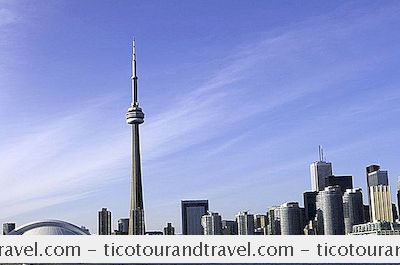 Kanada - 15 Fascinující Fakta O Cn Toweru V Torontu