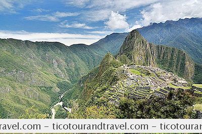 ペルーの沿岸、山脈、ジャングルの地理