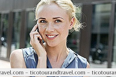 目的地 - 旅行者のための国際電話のダイヤルのヒント