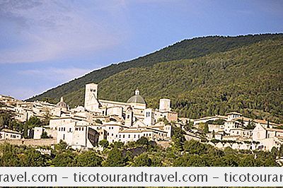 Thể LoạI Châu Âu: Assisi, Thị Trấn Hill Ở Umbria, Ý