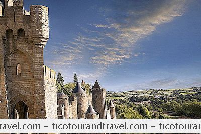 Le Città Medievali Fortificate Di Francia