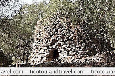 Kategorie Evropa: Uvnitř Nuraghi, Starobylé Kamenné Věže Sardinie