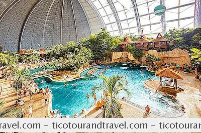 家庭旅行 - 世界上最大的室内水上乐园