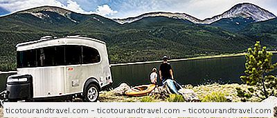 Road Trips - Airstream Basecamp Is De Kleinste Zilveren Kogel Op De Weg