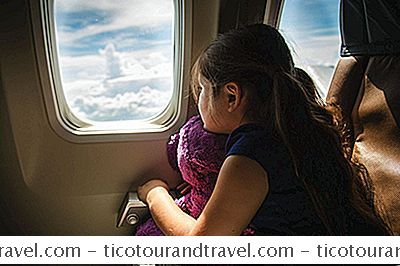 När Ditt Barn Behöver Flyga Internationellt Med Icke-Familj