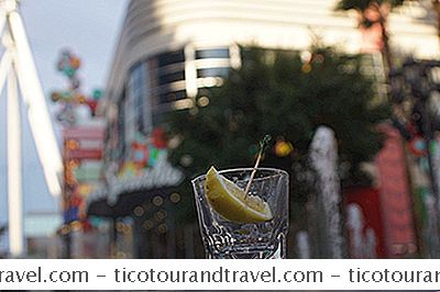 カテゴリ アメリカ: ラスベガスでテキーラを飲むのに最適な場所