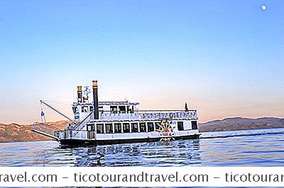 Wie Man Eine Lake Tahoe Tour Auf Einem Boot Nimmt